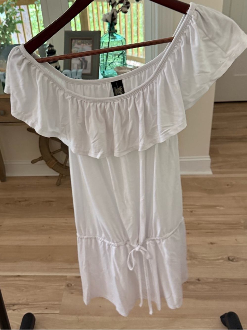 White Off-Shoulder Drawstring Swim Coverup - Women’s Size Small 5-7